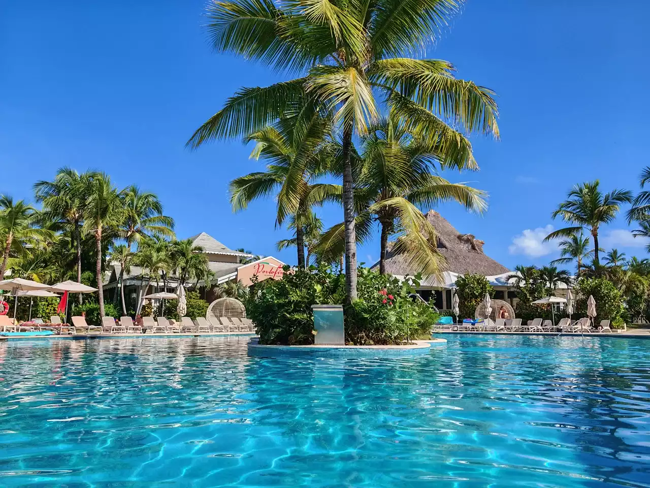 necesito contratar un seguro para viajar a Punta Cana