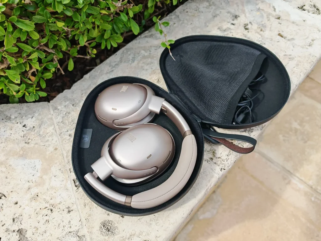 JBL Tour One M3