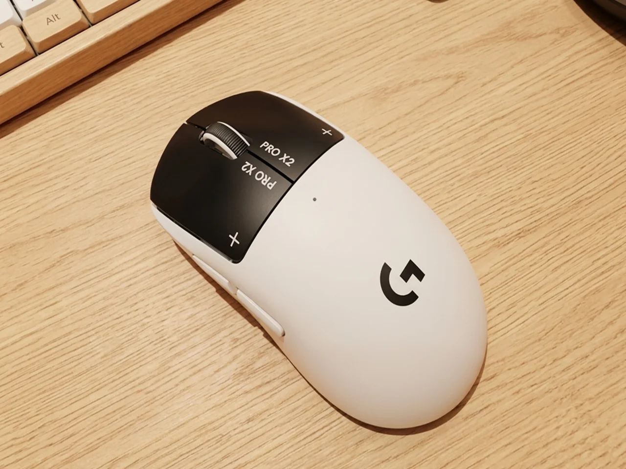 Logitech Pro X2 Superstrike